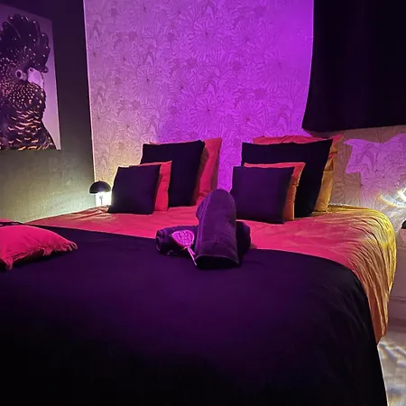 公寓 Let's Play - Jeux A 4 - 1 Adresse - 1 Piece De Jeux - 2 Aubie-et-Espessas