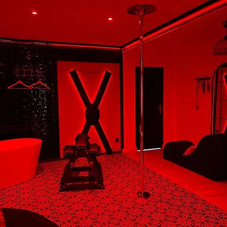 Let's Play - Jeux A 4 - 1 Adresse - 1 Piece De Jeux - 2 Aubie-et-Espessas