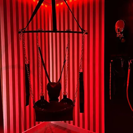 Let's Play - Jeux A 4 - 1 Adresse - 1 Piece De Jeux - 2 Daire Aubie-et-Espessas