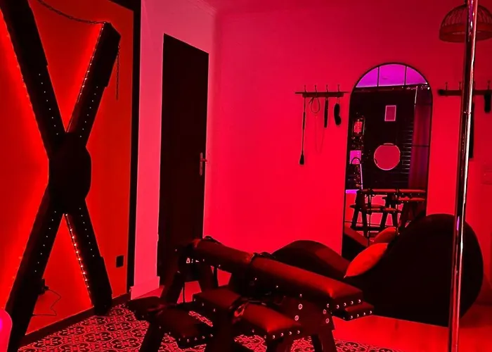 Let's Play - Jeux A 4 - 1 Adresse - 1 Piece De Jeux - 2 *