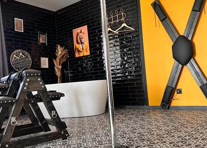 Let's Play - Jeux A 4 - 1 Adresse - 1 Piece De Jeux - 2 Aubie-et-Espessas